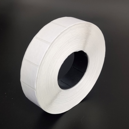 MP_3_Термоэтикетки 20х20 мм ТОП квадратные (самоклеящиеся этикетки). 2000 этикеток в ролике, втулка 40 мм