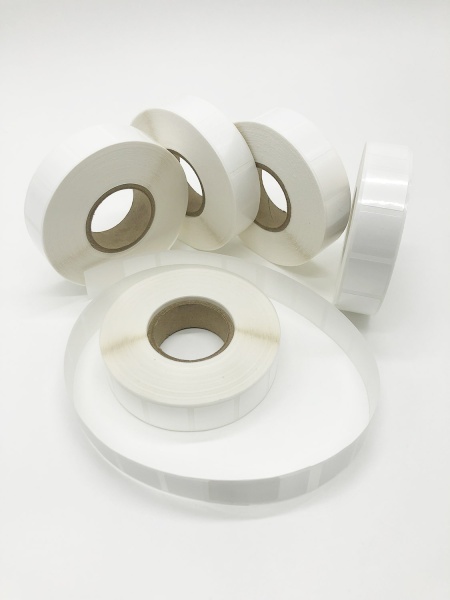 MP_2_Этикетка 20 мм х 20 мм полипропилен (1 ряда, 2000 шт, вт 40) MP_2_Этикетка 20 мм х 20 мм полипропилен (1 ряда, 2000 шт, вт 40)