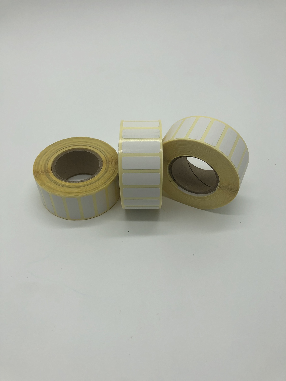 MP_4_Этикетки 30х10 мм (термобумага ЭКО) (2000 эт. в рол., вт.40)