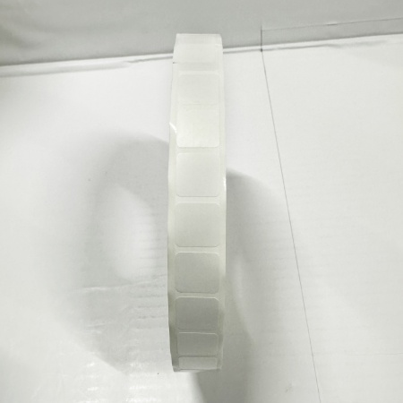 MP_3_Термотрансферные этикетки 16х16 ПП (полипропилен). 7500 этикеток в ролике, втулка 76 мм