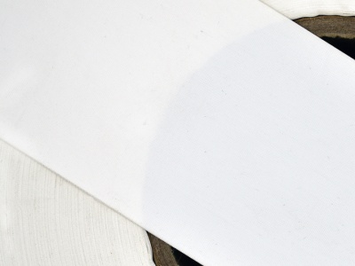 Полиэстеровая лента для ТТ-печати белая PT300