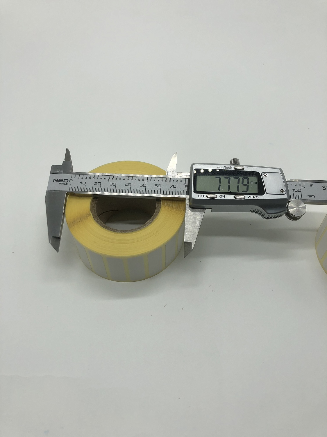 MP_2_Этикетки 30х10 мм (термобумага ЭКО) (2000 эт. в рол., вт.40)